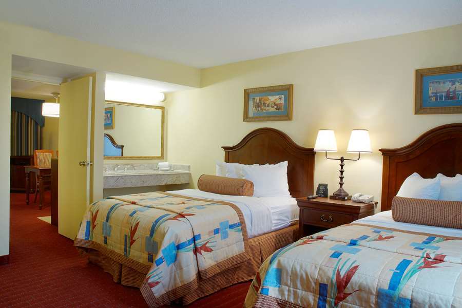 Embassy Suites By Hilton Orlando North Altamonte Springs Room photo